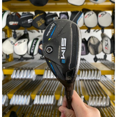 Ajri Sport | Stick Golf Rescue Hybrid Taylormade sim 2