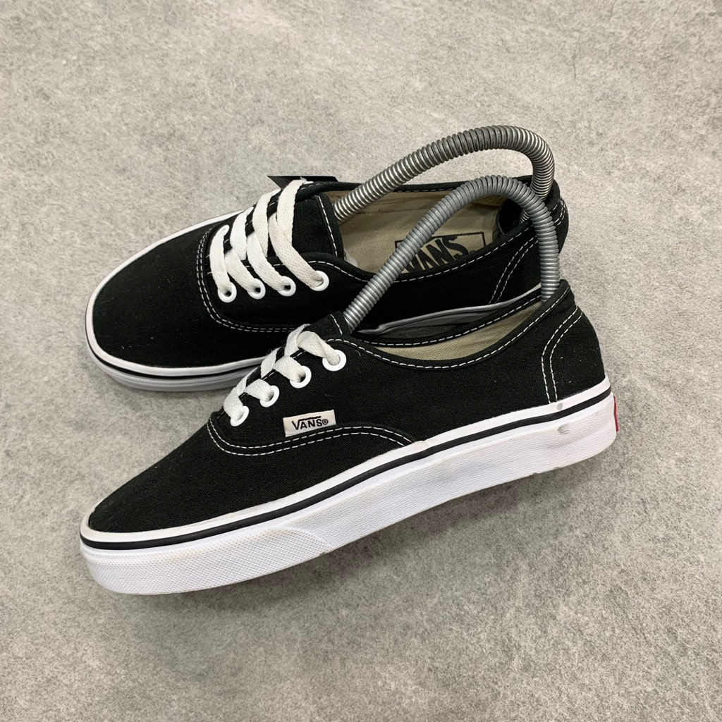 Vans Authentic Black White