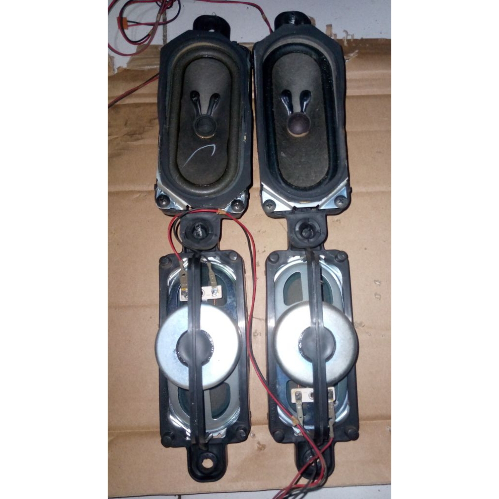 speaker tv LG 29inch slim,harga untuk 2pcs,cabutan,sudah test