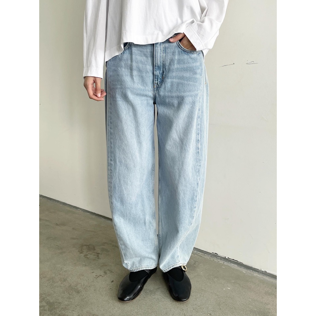 arket Bloom loose denim - washed light soft blue