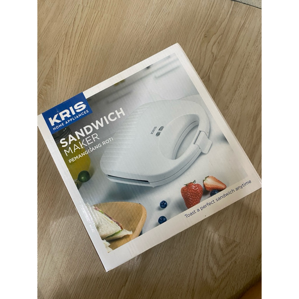 NEW Sandwich Maker Kris