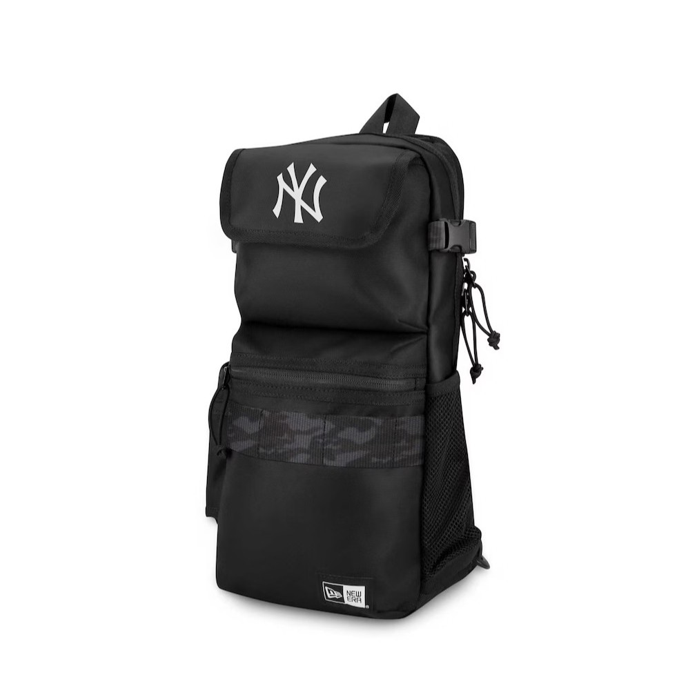 Tas New Era New York Yankees Athleisure Sling Bag Black Original