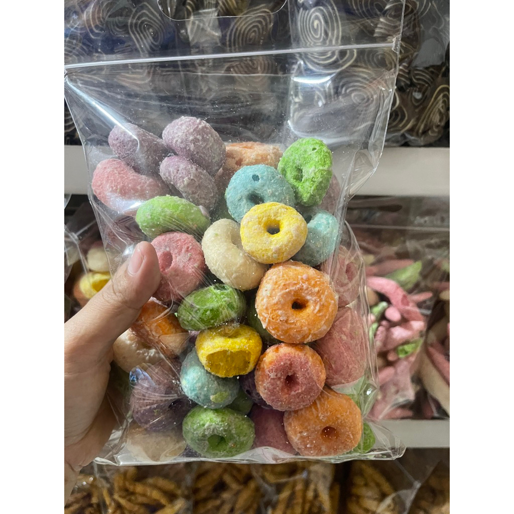 Cemilan murah Geras manis donat gurih,manis dan tekstur sedikit keras