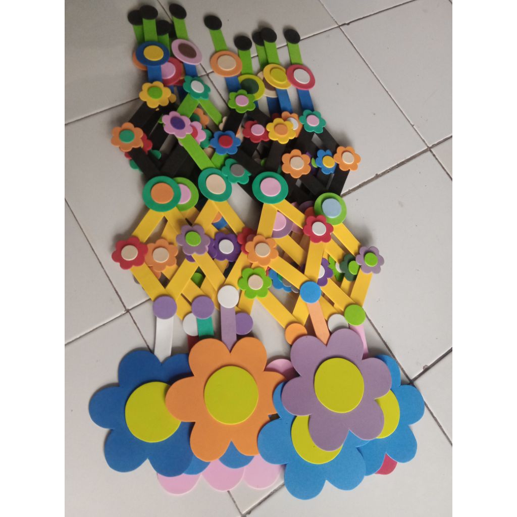 Hiasan gantung eva foam art tema bunga untuk sekolah/TK/paud/pojok baca