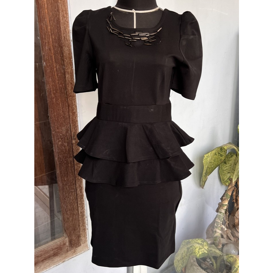 [PRELOVED] Dress Peplum Hitam Elegan - Dress Kerja Kantor Formal Party Baju Wanita Bekas Bagus