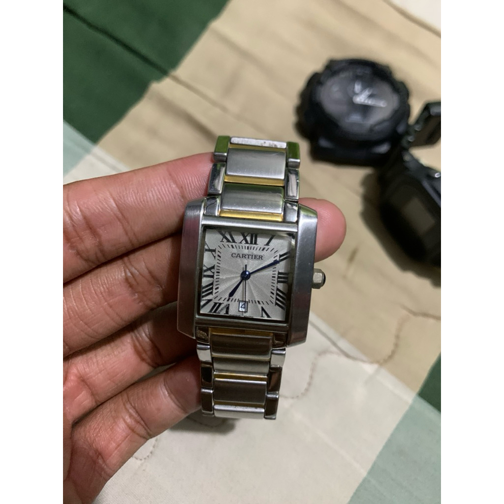 JAM TANGAN CARTIER SWISS MADE