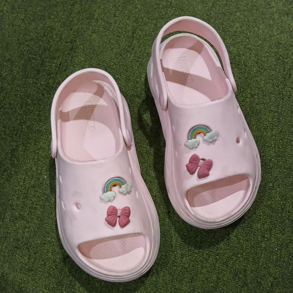 MKL Sandal Perempuan Remaja Pink