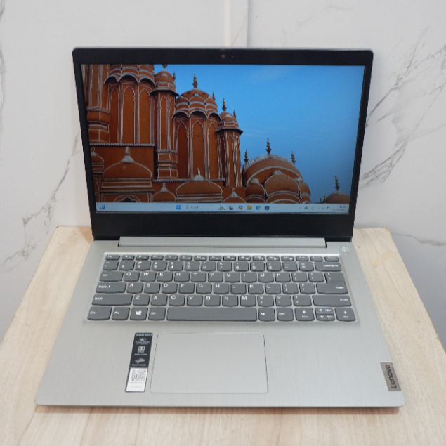 Laptop Lenovo Ideapad Slim 3 AMD 3020e Radeon Ram 4Gb Ssd 256Gb Windows 11