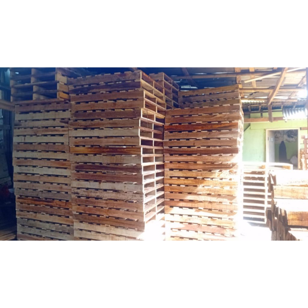 palet kayu berkualitas kuran 100x120x12cm