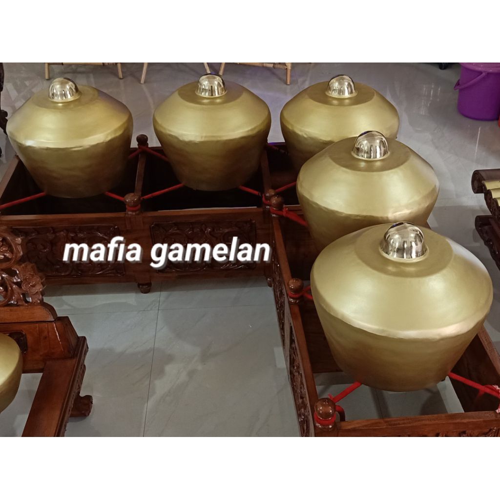 kenong besi pencu kuningan finising brom emas