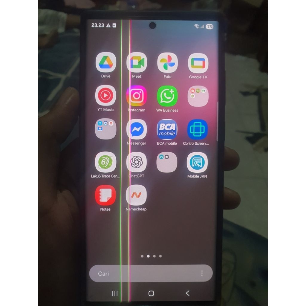 lcd samsung s22 ultra minus