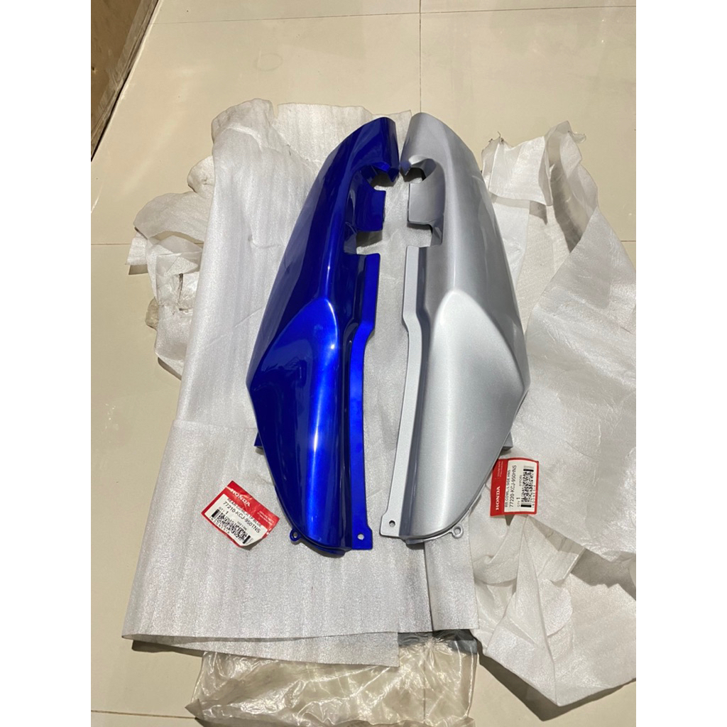 cover bodi Cover Body set kanan Kiri Tiger Lama Original 77220 KCJ 950HNS / 77210 KCJ 950TNS