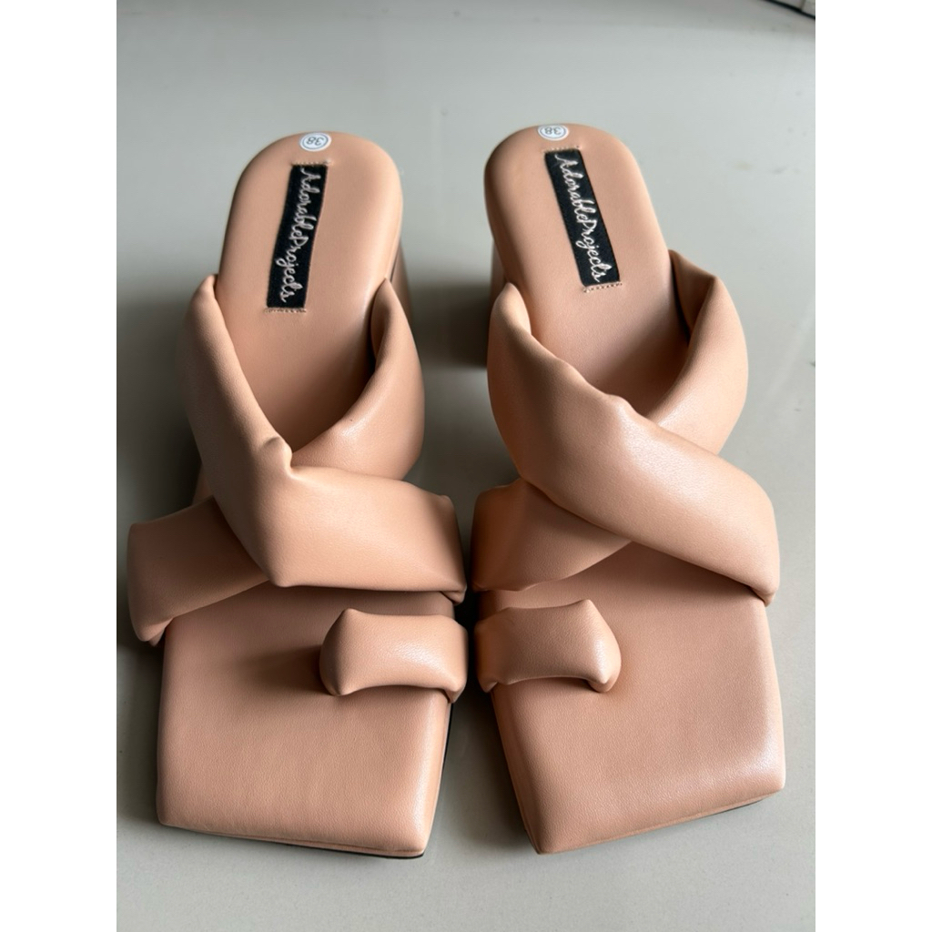Preloved New Heels Adorable Projects