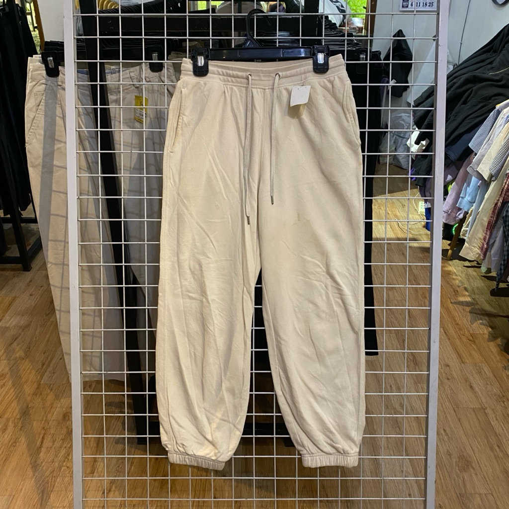 Gu Relaxs Jogger Pants