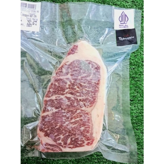 [REKOMENDASI] WAGYU STRIPLOIN STEAK MB 6-7 TOKUSEN LOKAL - IBDJ Meatshop