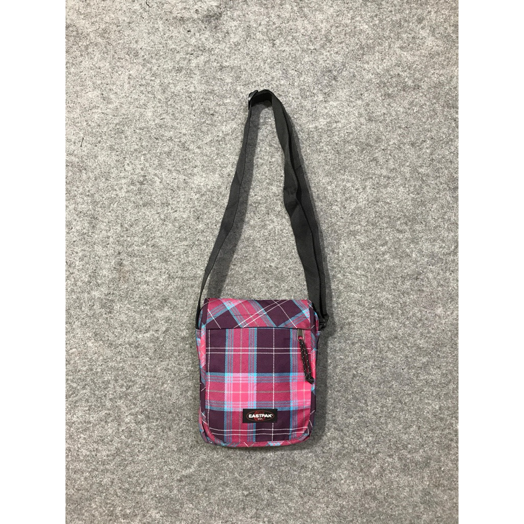 sling bag eastpak slempang tas pocket tas harian tas kekinian tas nongki