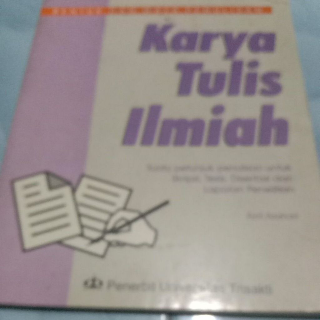 BENTUK DAN GAYA PENULISAN KARYA TULIS ILMIAH, buku second. THN 1996