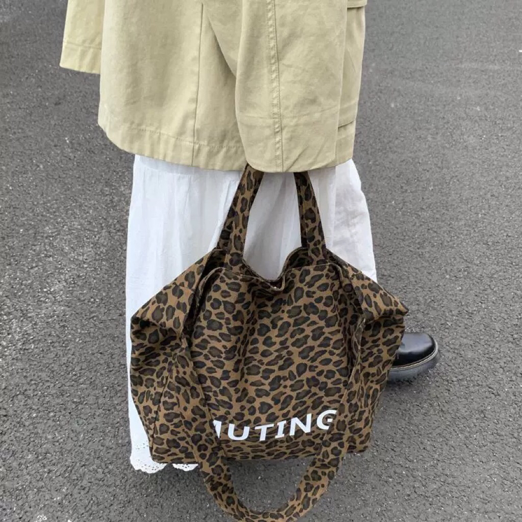 Tas Wan Cetakan macan tutul New Vacation  Women’s Bag/Tas Wanita  /Tas Pantai Impor T0066