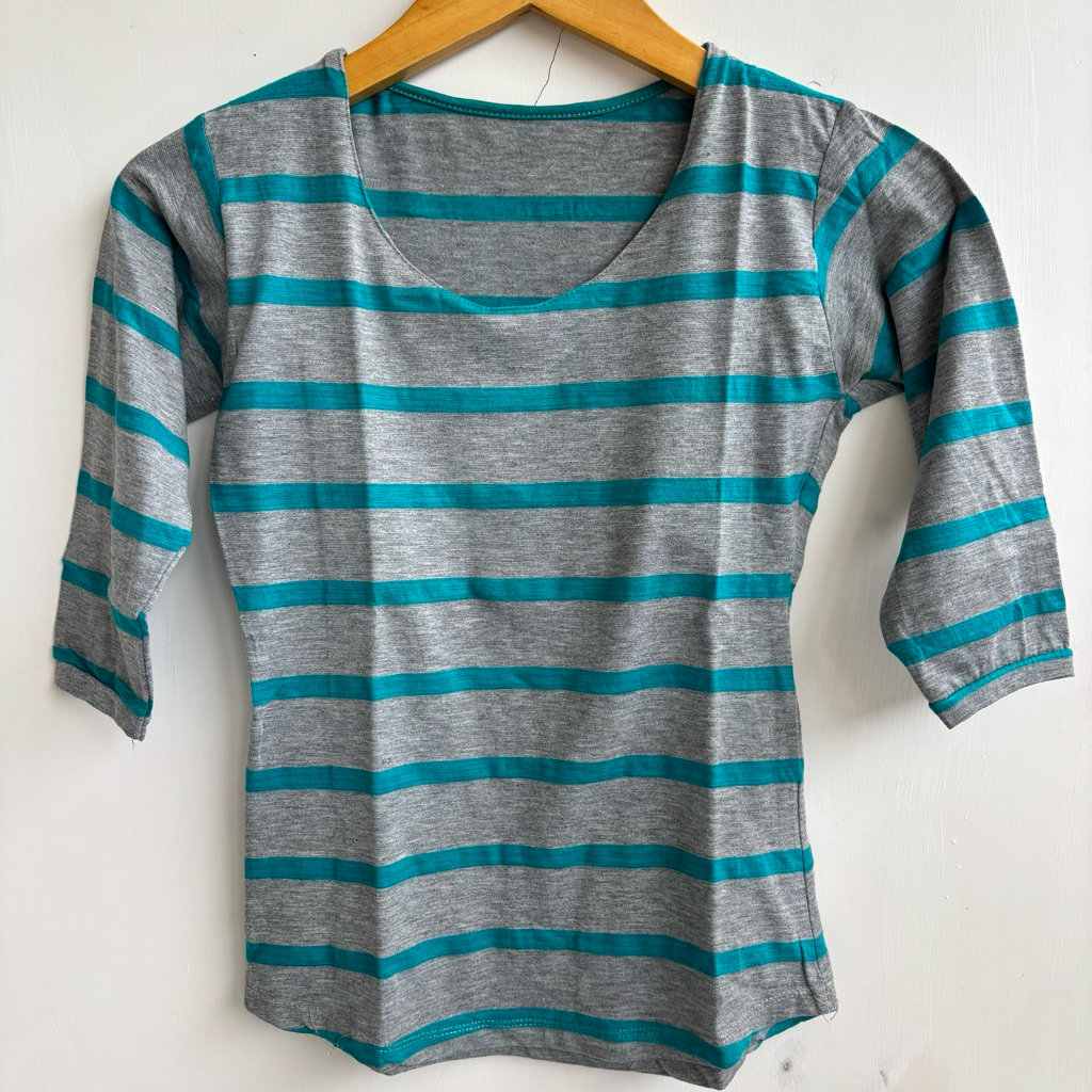 Preloved Kaos wanita lengan 7/8 || bekas pakai