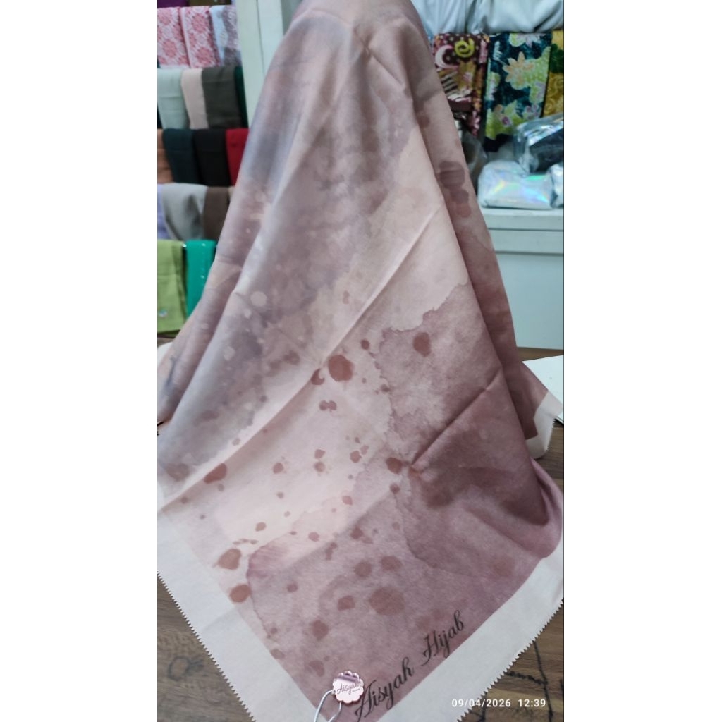 Aisyah | hijab Segiempat Voal motif