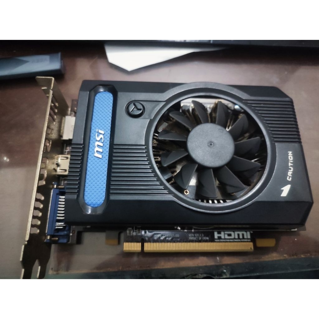 MSI r7 240 2gb ddr5 NO DISPLAY