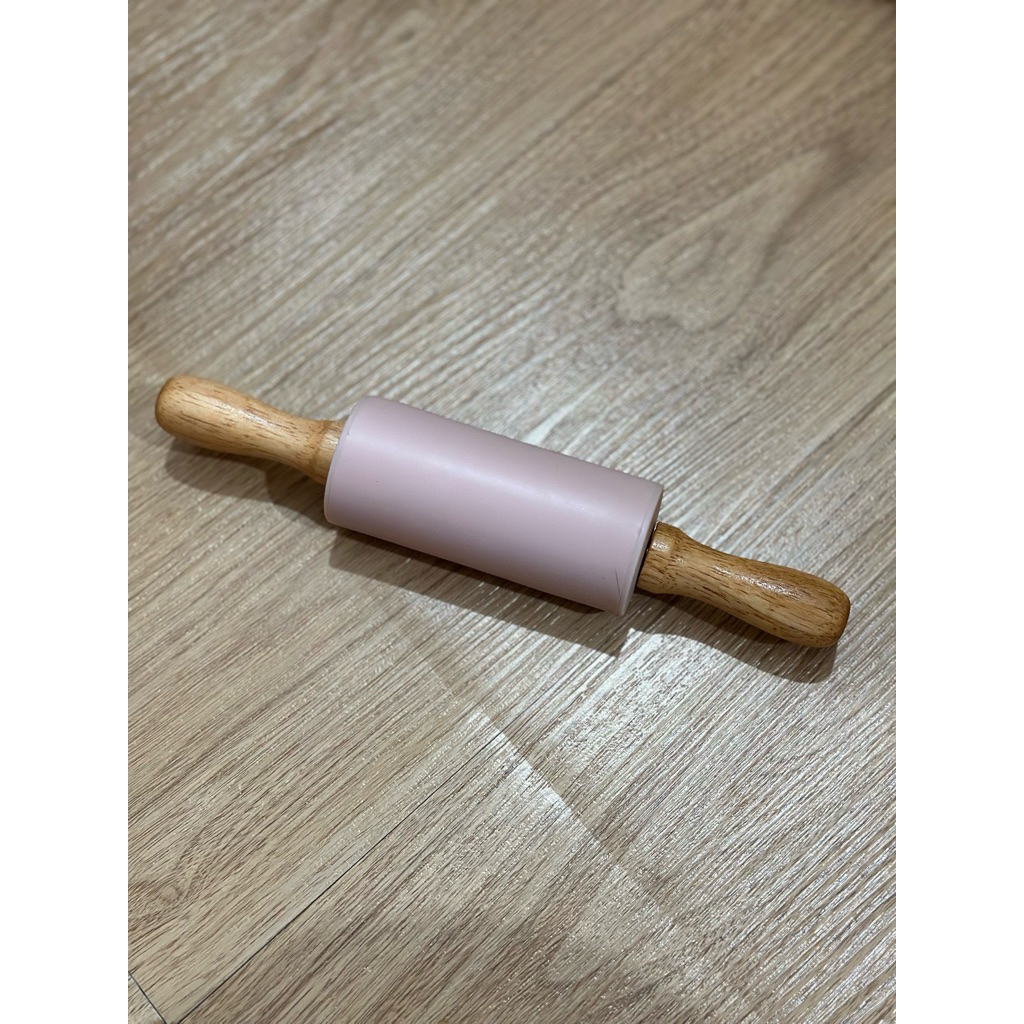 Rolling Pin Silikon Gagang Kayu Penggiling Adonan Roll Kue