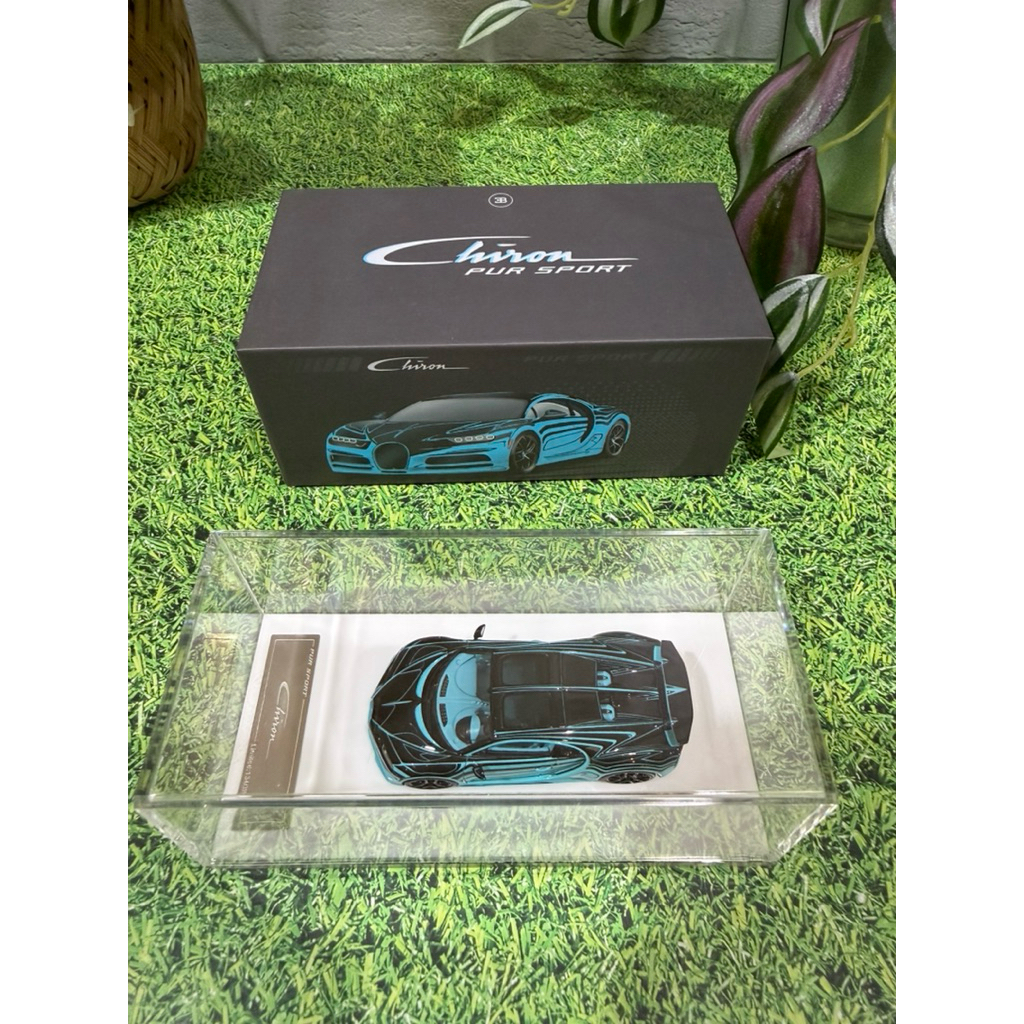 LJM 1/64 Bugatti Chiron Pur Sport Zebra Tiffany Blue