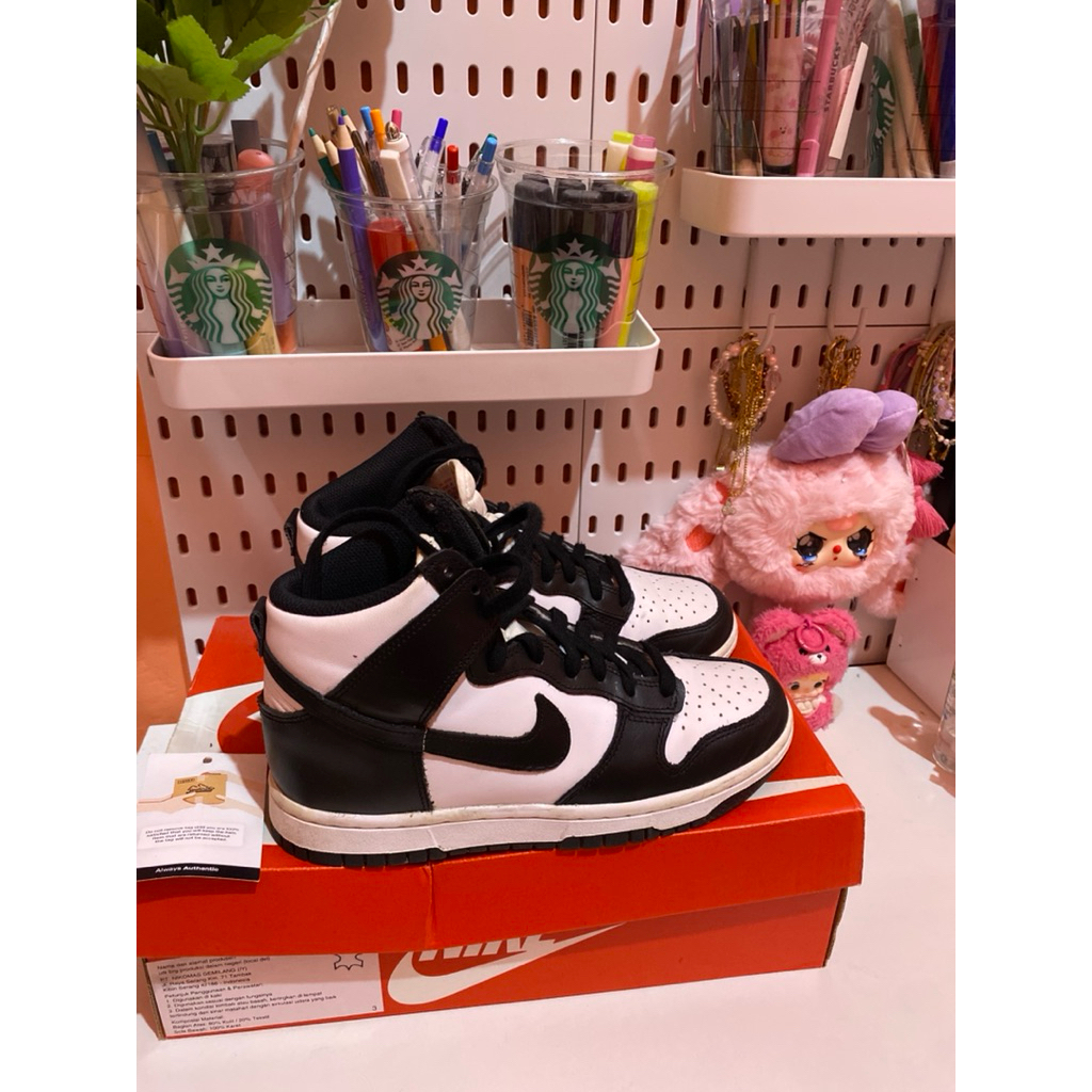 Jordan Dunk High Black White Panda Womens
