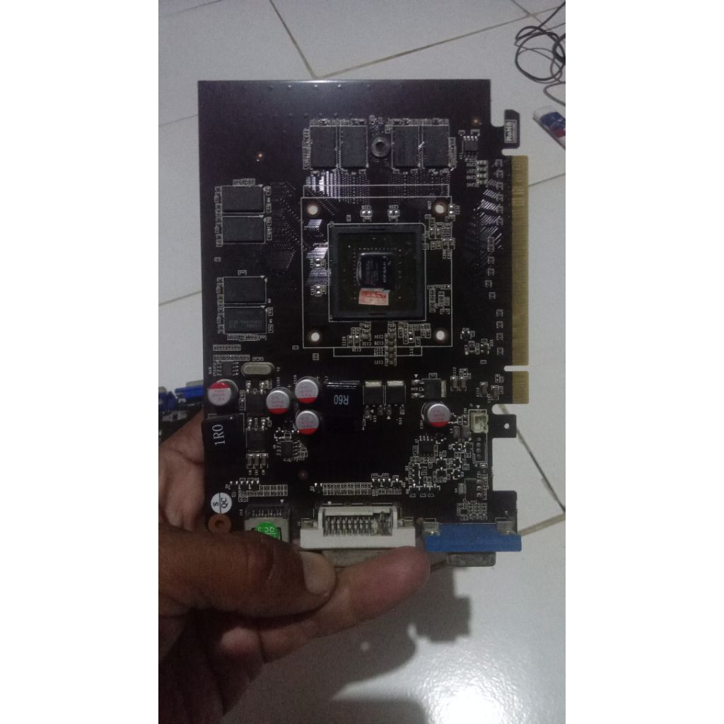 BULLDOZER  GT730 2048