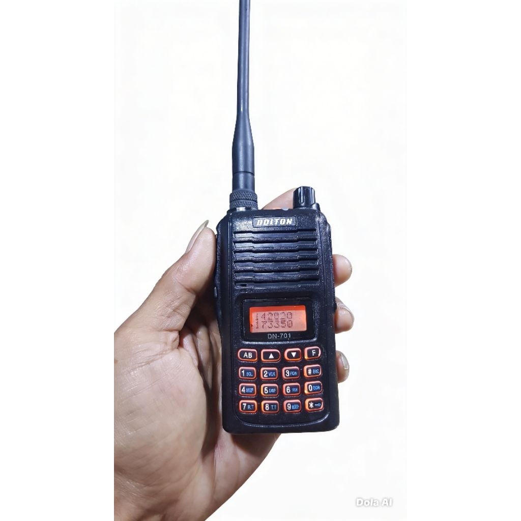 HT DOLTON DN-701 FREQ DUAL BAND VHF DAN UHF
