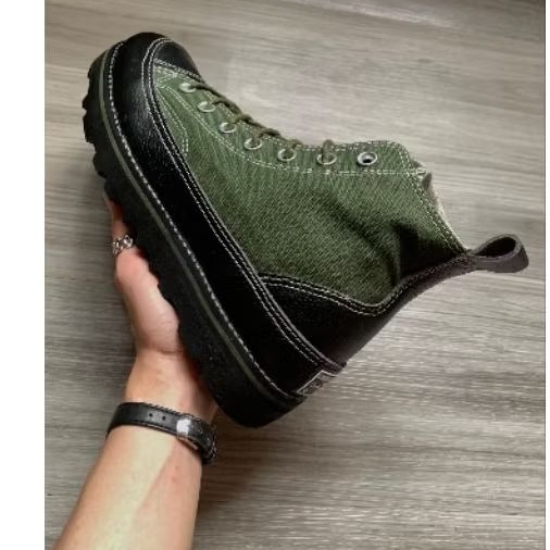 ConverseBoots