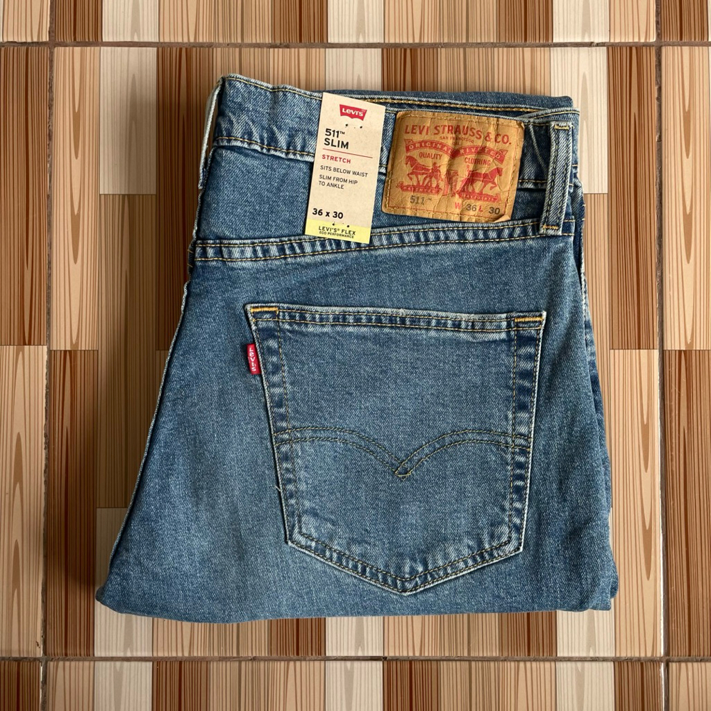 LEVIS 511 RIPPED FLEX ECO PERFORMANCE / SIZE 36 SLIM FIT BLUE JEANS