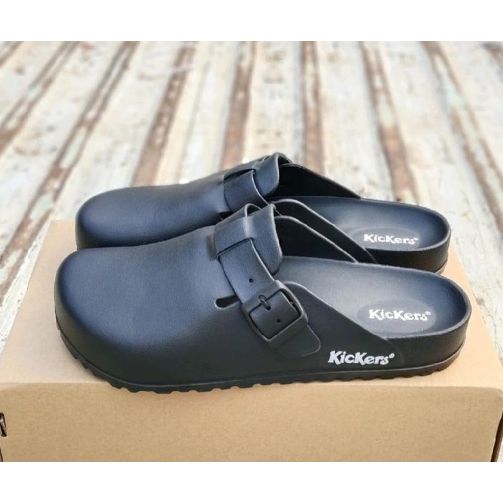 Sepatu slip on karet bustong Sandal slop karet kickers Sandal karet kickers pria karet anti air