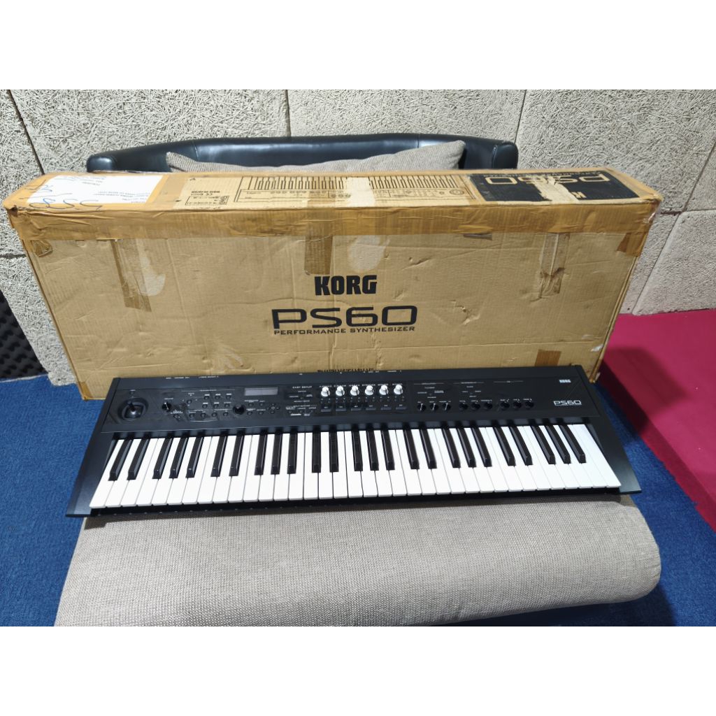 Keyboard KORG PS60 Synthesizer