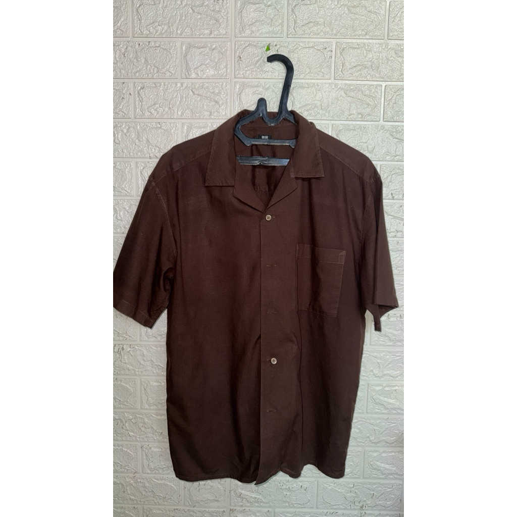 Kemeja/workshirt kerah terbuka Uniqlo Brown