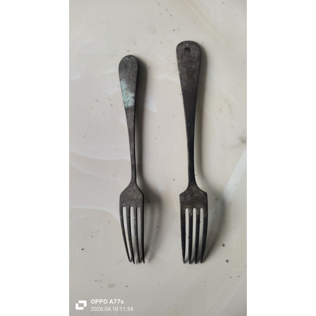 BARANG ANTIK  SENDOK KUNINGAN