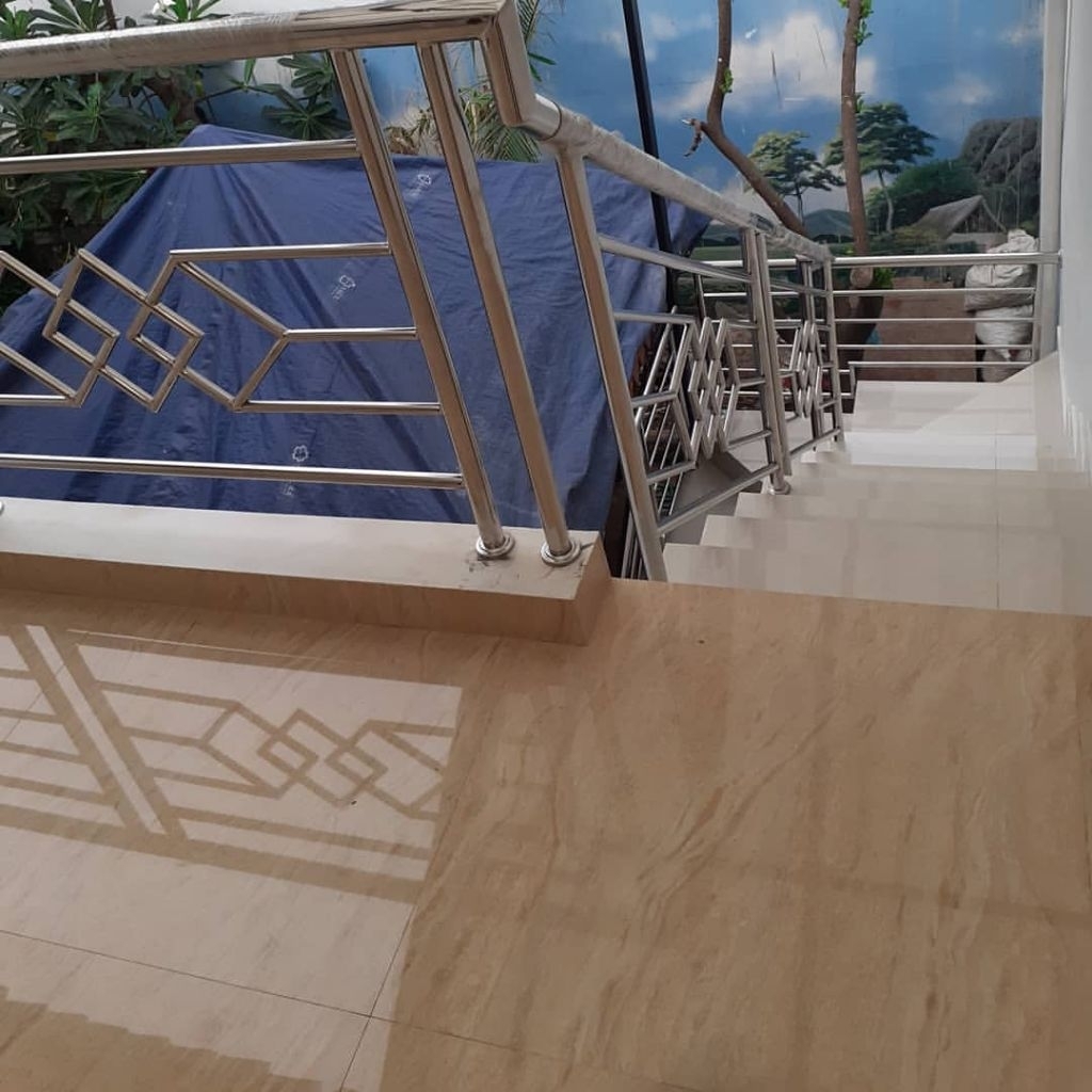 Railing tangga stainless steel & balkon minimalis