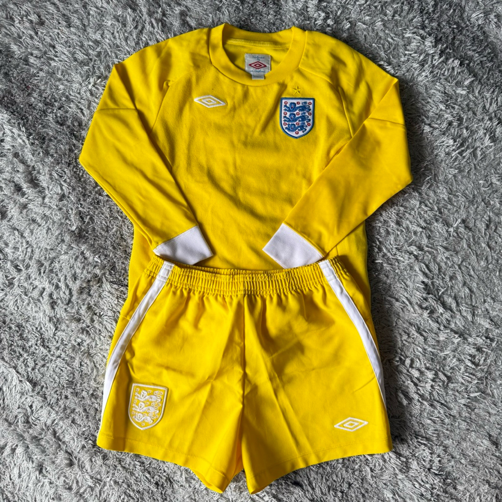 set jersey anak original england kiper