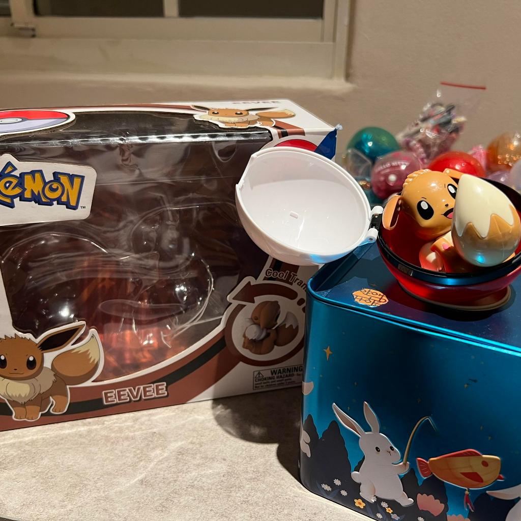 Toys Kingdom Apolo Minifigure Ball Pokemon Transform