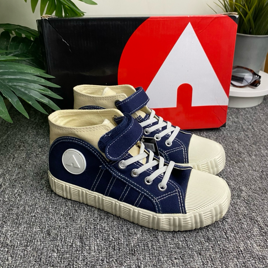 Sepatu anak laki laki airwalk navy blue original