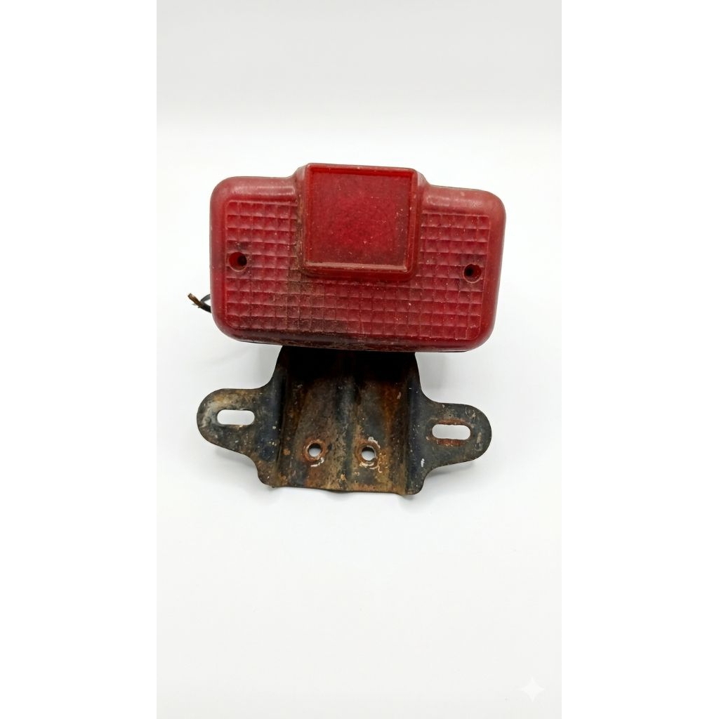 lampu belakang v80 original