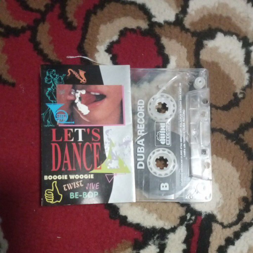 Kaset Lets Dance
