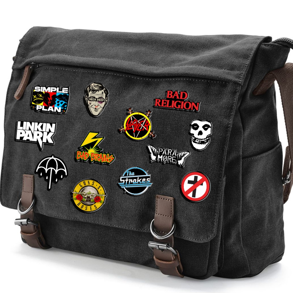 Band Pin Akrilik Enamel Pin Style, Rock, Metal, Punk, Pop aksesoris buat tas jacket dan topi