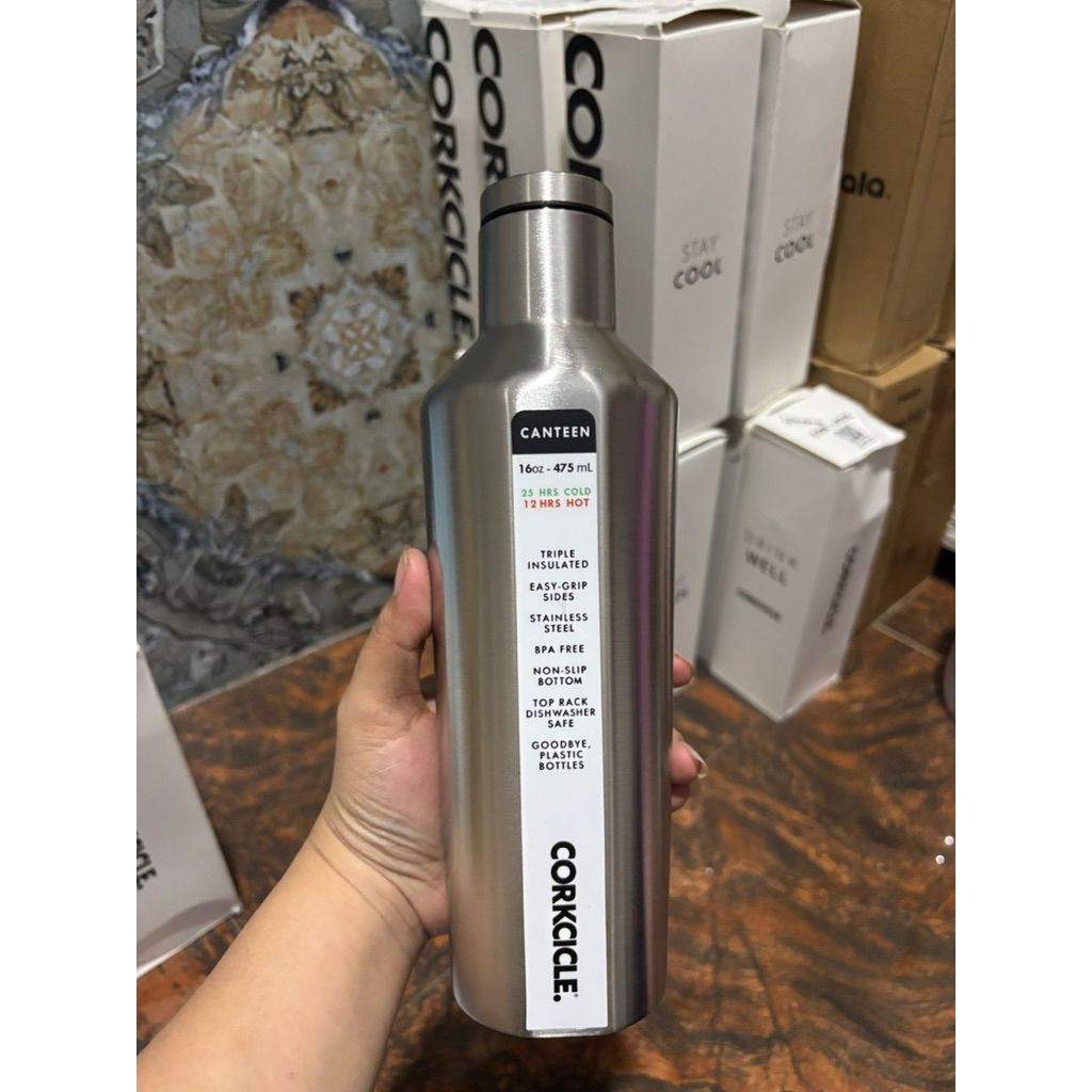 Tumbler Stainless Steel CORKCICLE  Canteen 16oz - Tahan Dingin 25 Jam, Anti Slip