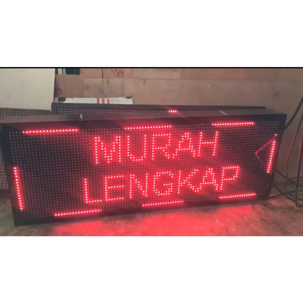 Running Text Outdoor