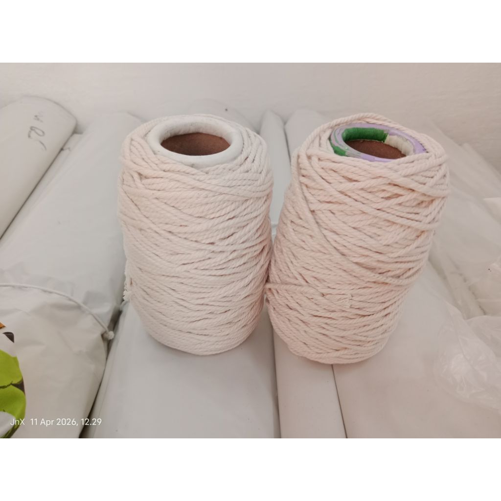 benang plastik bedengan , selalu ready stok