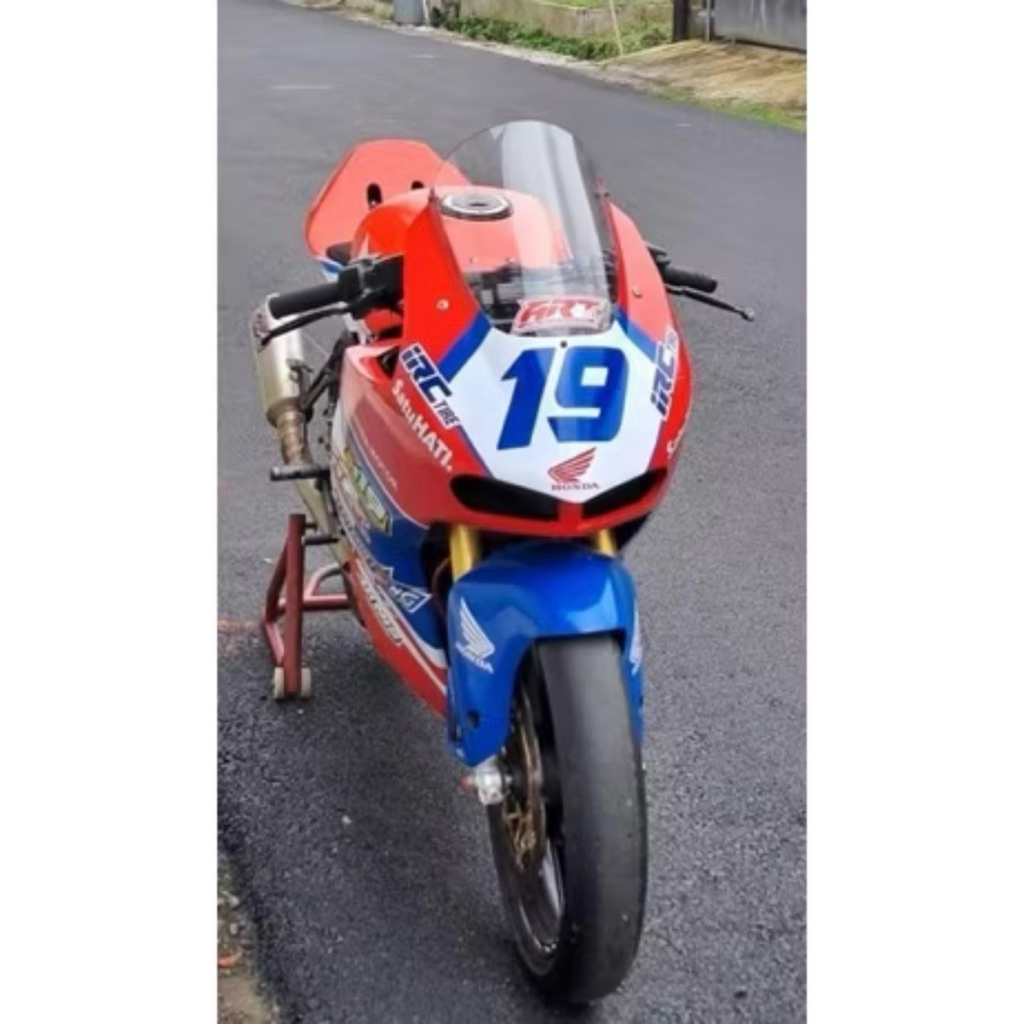 TERMURAH BODY BALAP HONDA MODEL NEW CBR 250RR FULLSET