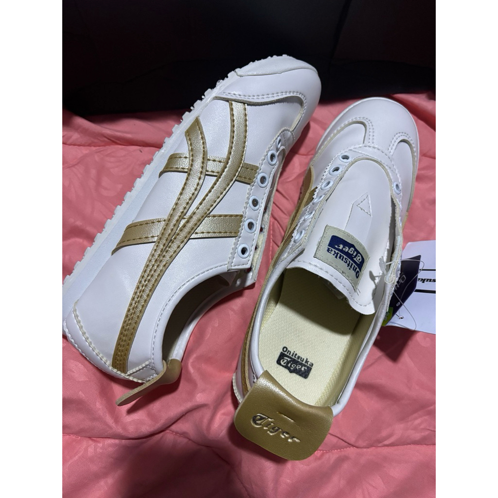 Onitsuka tiger Slip On gold