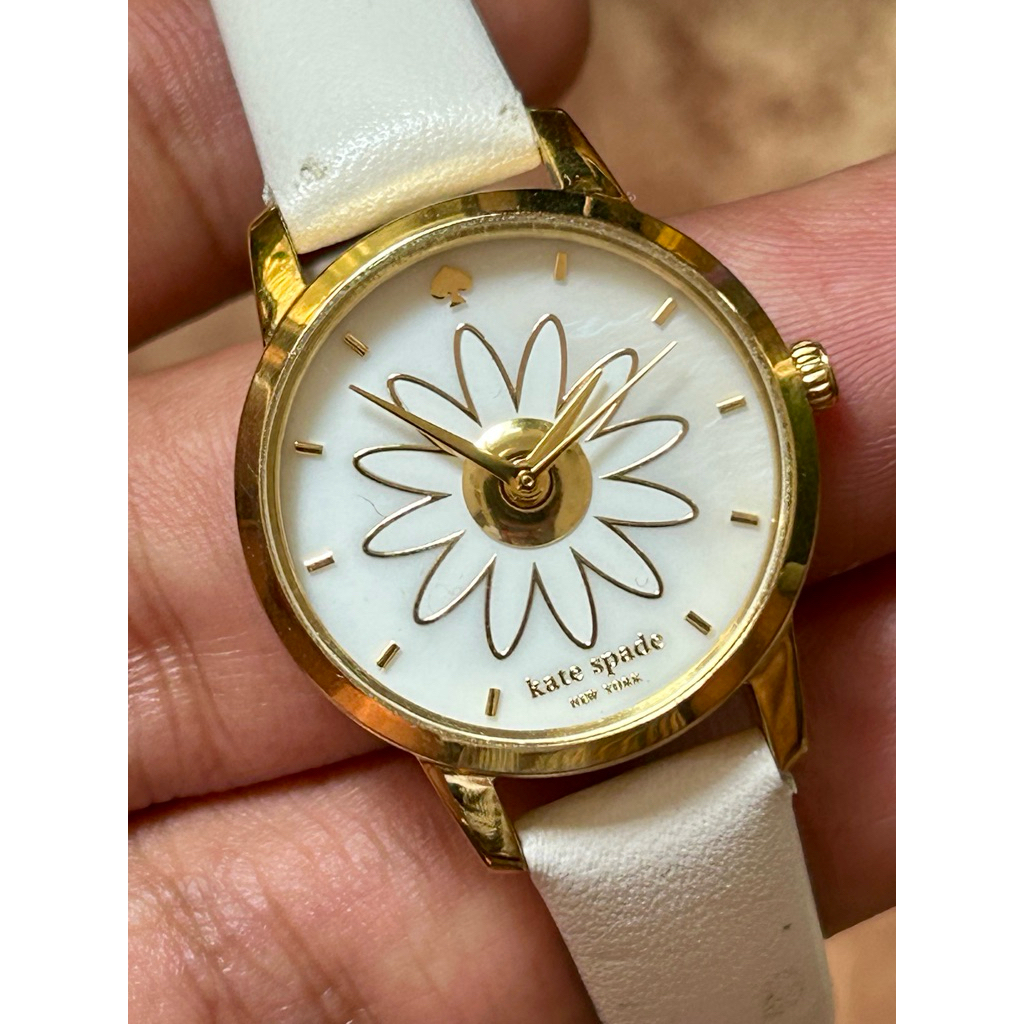Jam tangan Ladies Kate Spade New York White Daisy Metro Watch Original