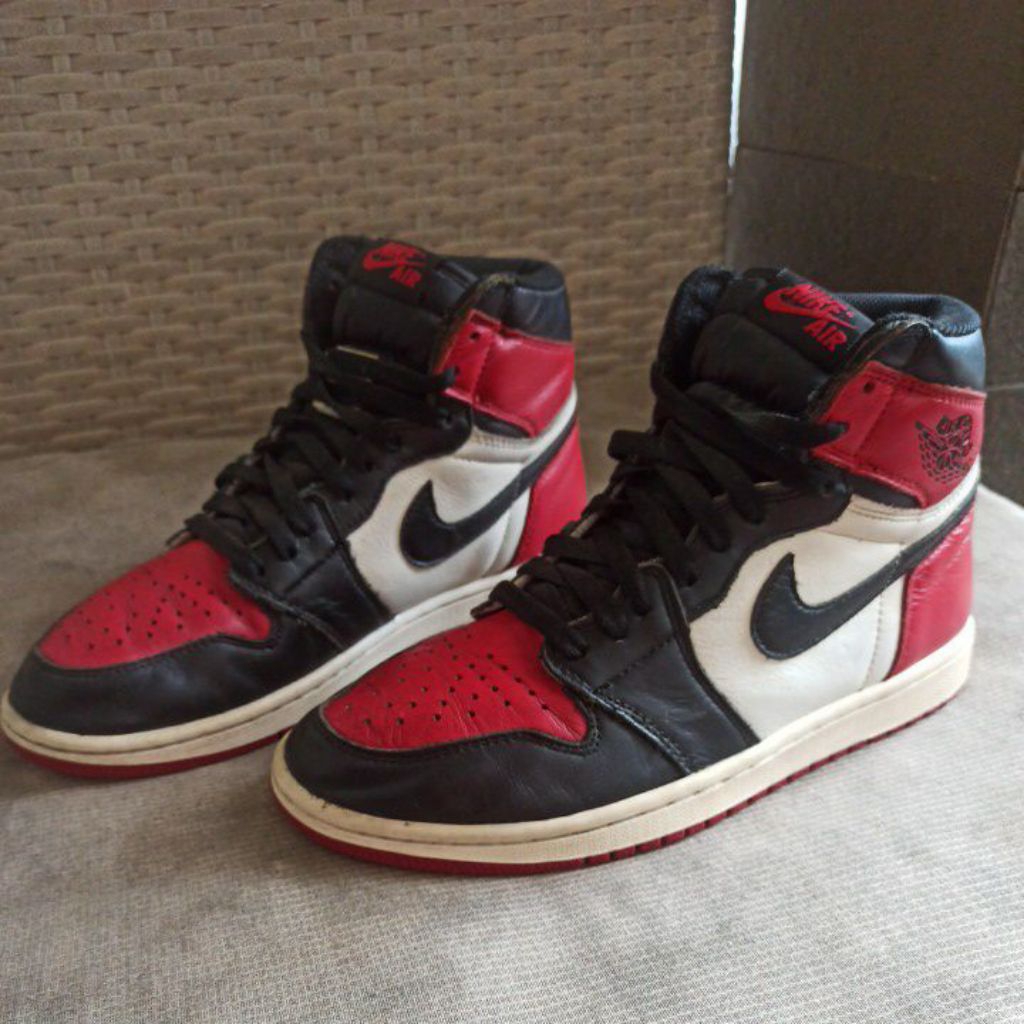 Second - Sepatu Nike AJ 1 Retro High OG Bred Toe 2018 uk. 42/26, 5/CHN